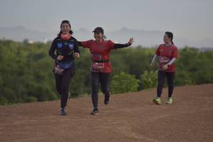 BIB: 443, 427
                            <button type="button" onclick="openModal(5133299)" class="btn btn-primary btn-sm float-right btn-popup" data-toggle="modal" data-target=".modal-high-quality">
                        <i class="fas fa-shopping-cart"></i> Add to Cart
                    </button>
                                            <button type="button" onclick="isThisMe(5133299, true)" class="btn btn-success btn-sm float-right btn-popup btn-isme hidden" data-toggle="tooltip" data-placement="bottom" title="นี่คือรูปของคุณใช่ไหม คลิกที่นี่เพื่อเอาเข้าอัลบั้ม">
                        <i class="fas fa-plus"></i> Add to album
                    </button>
                    <button type="button" onclick="isThisMe(5133299, false)" class="btn btn-warning btn-sm float-right btn-popup btn-isnotme hidden">
                        <i class="fas fa-ban"></i> Remove from album
                    </button>